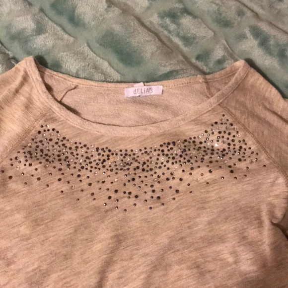 🌼Cream Rhinestone pullover sweater🌼 - Picture 2 of 3